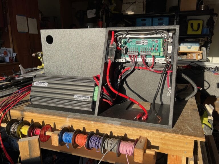 Custom electrical system featuring egon and redarc system for a Land Rover Defender