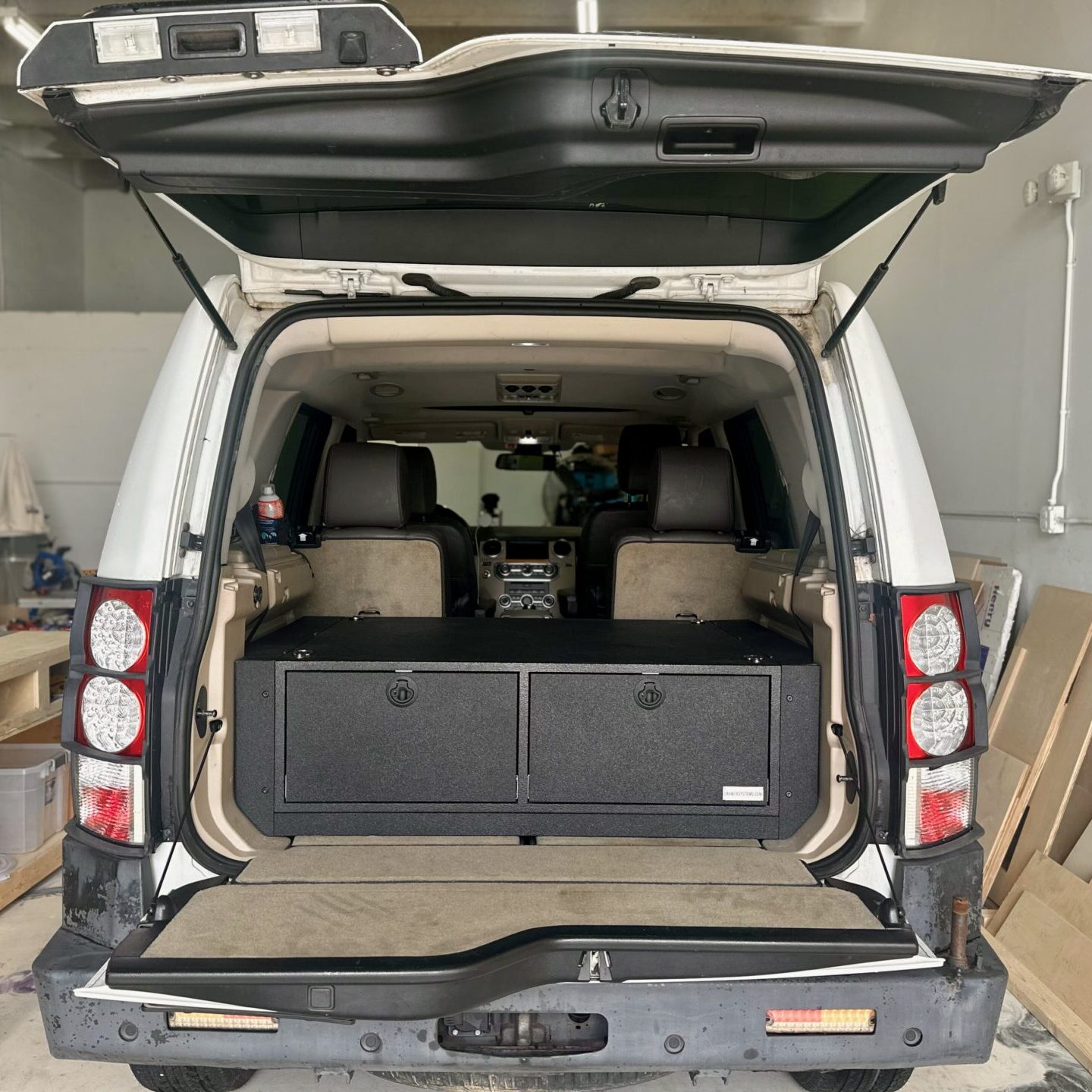 LR3 LR4 Drawer System